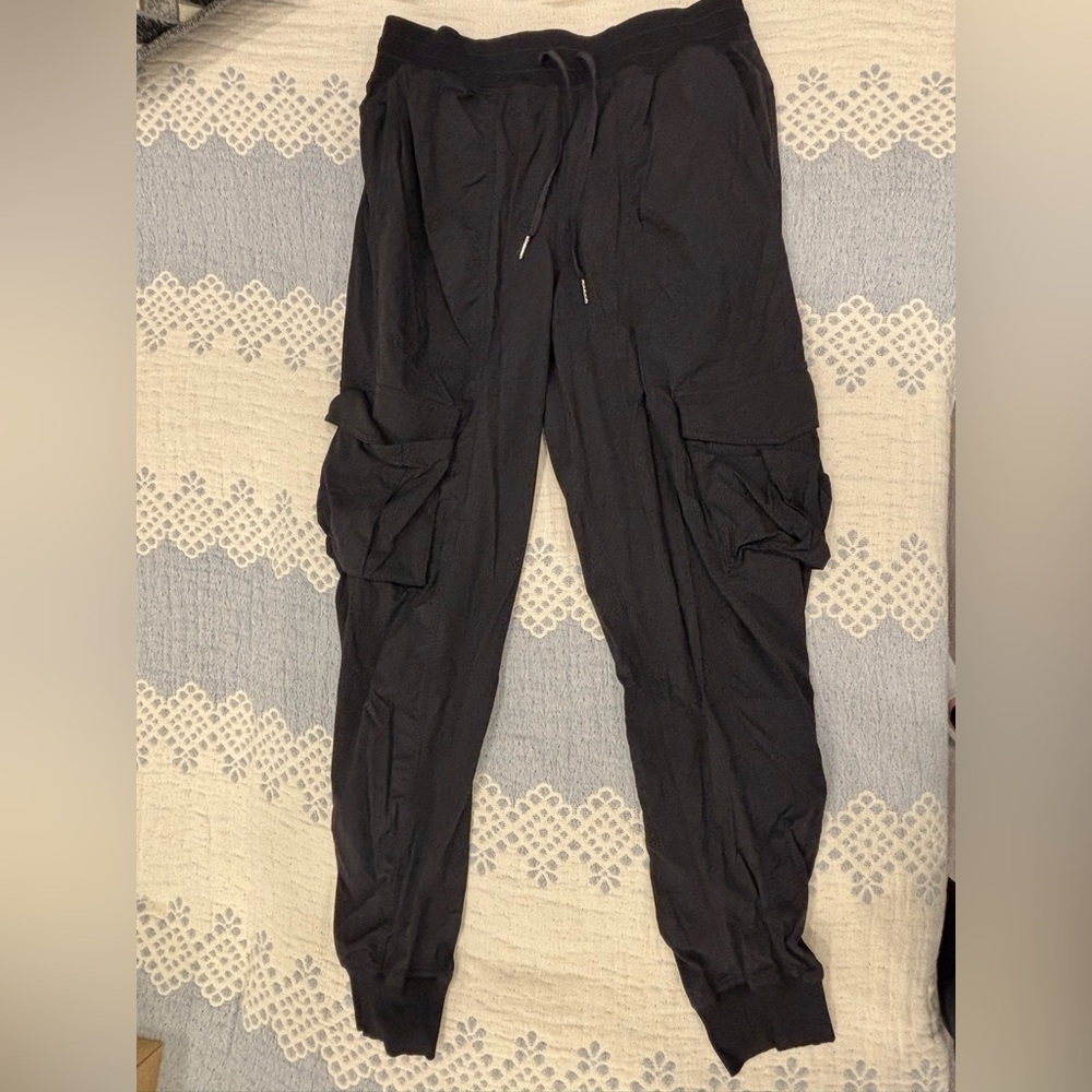 Lululemon Athletica Black Athletic Pants